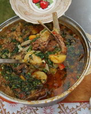 Шулюм из баранины на природе