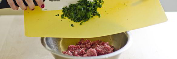 суп из белых грибов с фрикадельками