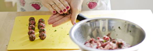 суп из белых грибов с фрикадельками