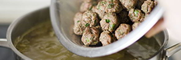 суп из белых грибов с фрикадельками