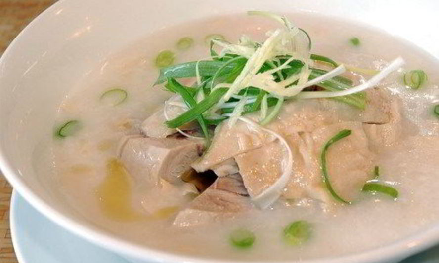 Рецепт куриного супа-пюре с горохом и чесноком