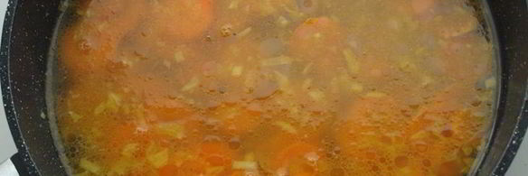 морковно-ананасовый суп-пюре с карри