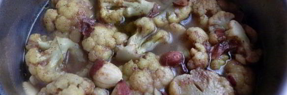 пряный суп-пюре с цветной капустой и миндалем