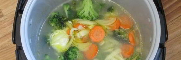 суп-пюре из брокколи в мультиварке