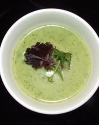 Суп-пюре из кабачков с тофу