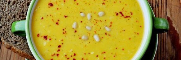 суп-пюре из тыквы с тахиной