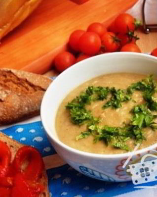 Суп-пюре из запеченных баклажанов