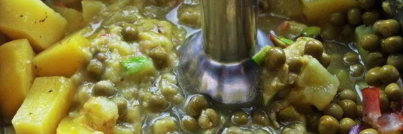 суп-пюре картофельный с горошком и беконом