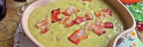 суп-пюре картофельный с горошком и беконом