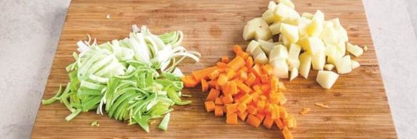 суп-пюре с кнелями из лосося