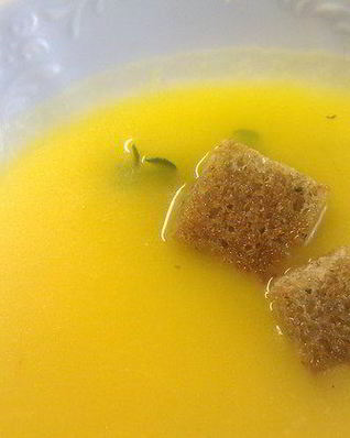 Тыквенный суп-пюре с шафраном