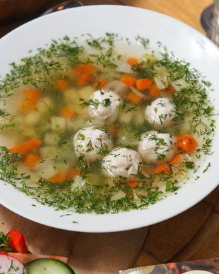 Суп с фрикадельками