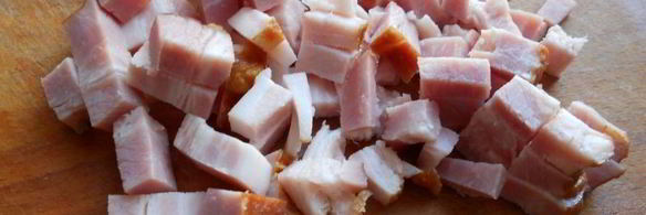 суп с копченой грудинкой и сырными клецками