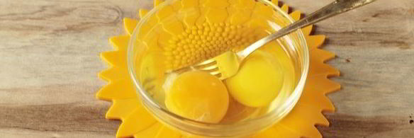 суп с крапивой, щавелем и яйцом