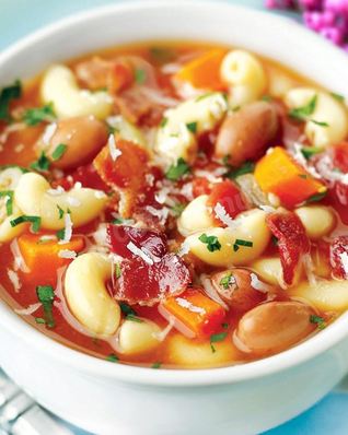 Суп с рожками и картошкой