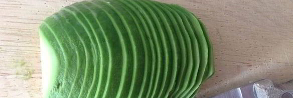 томатный суп с авокадо