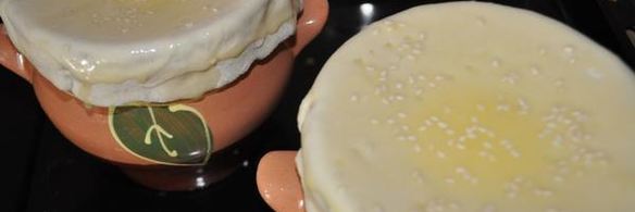 тыквенный суп в горшочках с креветками