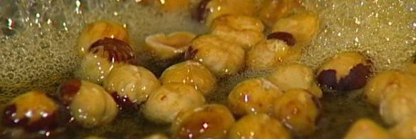 бисквитные блины с медово-ореховой начинкой