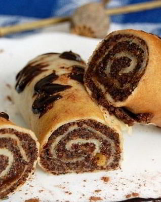 Блинчики с маковой начинкой к чаю