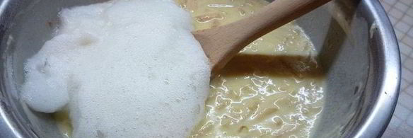 блинчики с яблочно-грушевым припеком и медом