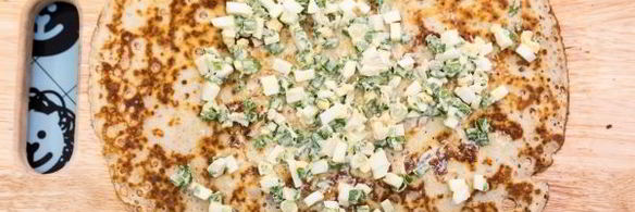 блины с луком и яйцом