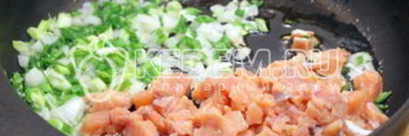 блины с рыбой