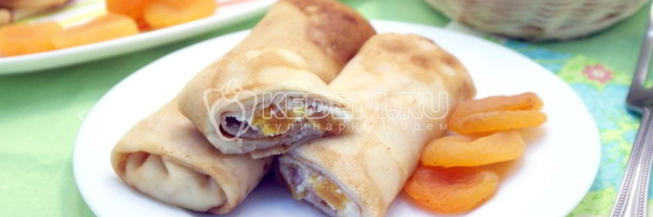 Блины с творогом и курагой