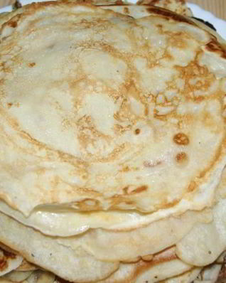 Блины в бутылке с молоком