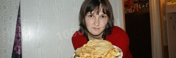 блины в бутылке с молоком