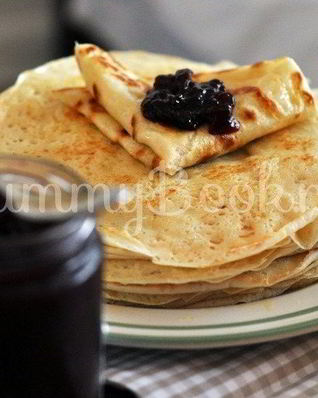 Дрожжевые блины на воде