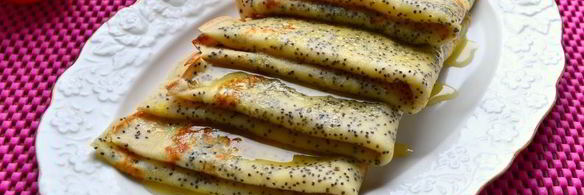 маковые блины с цедрой лимона