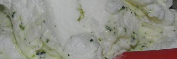 шпинатные блинчики, фаршированные куриной грудкой и белыми грибами