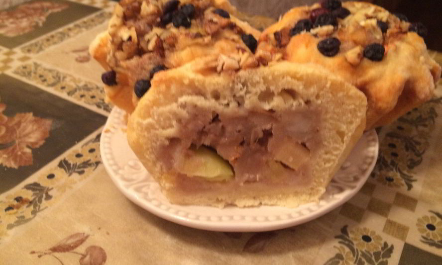 Рецепт булочки с грушей и корицей