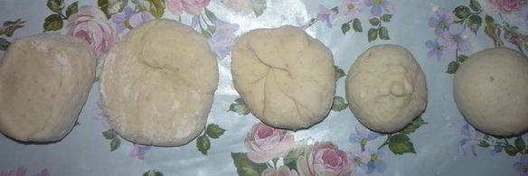 булочки и батончики с сыром