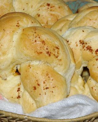 Булочки из комбинированного дрожжевого теста