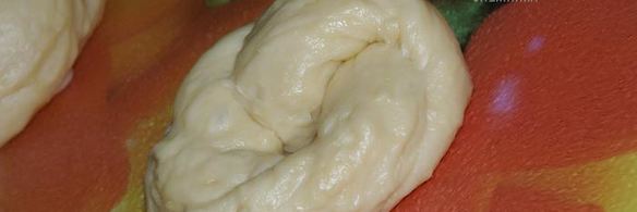 булочки из комбинированного дрожжевого теста