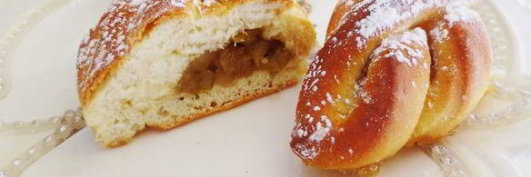 булочки с грушевой начинкой