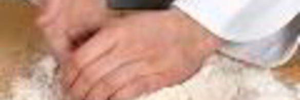 булочки с изюмом и розмарином