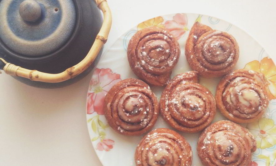 Рецепт булочек с корицей и сахаром