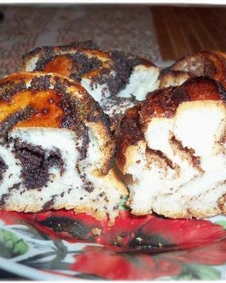 Булочки с маком и с корицей