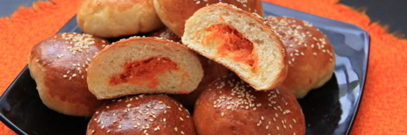 Булочки с морковью и яблоком