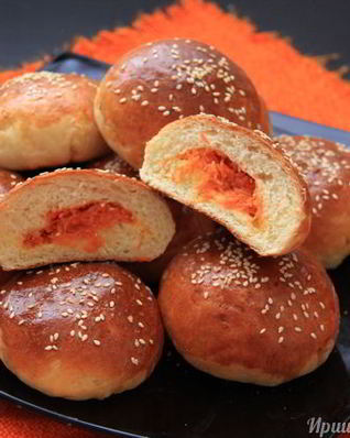 Булочки с морковью и яблоком