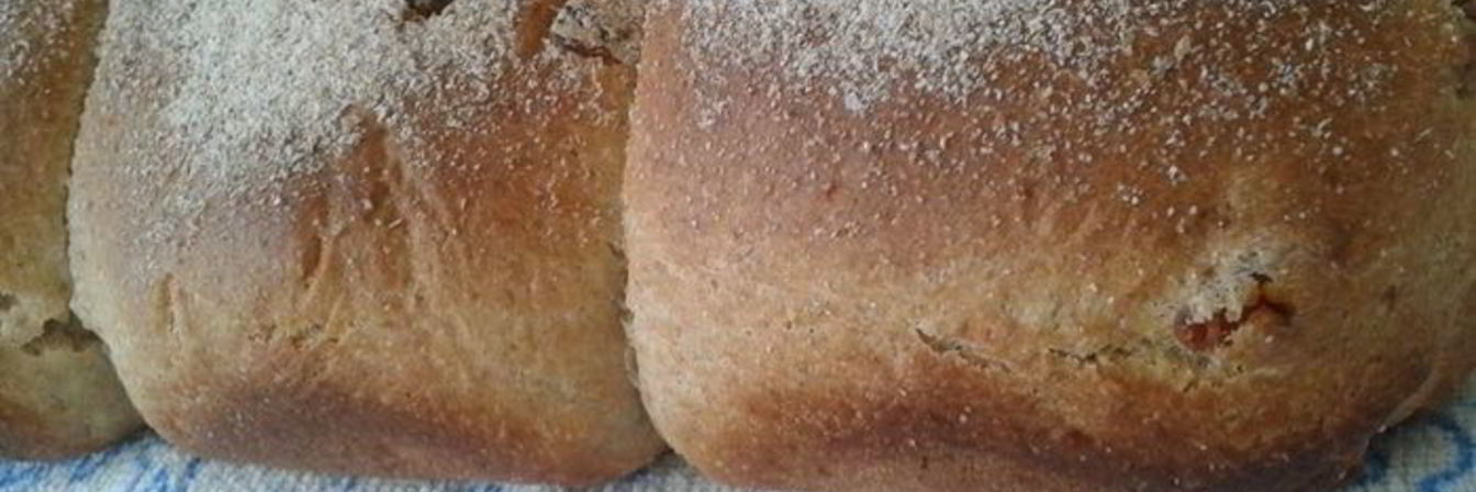 Булочки-саечки цельнозерновые с изюмом