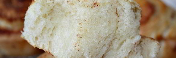 булочки-улитки с корицей и грецким орехом