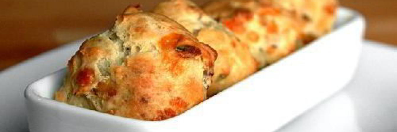 Гужеры с сыром и беконом