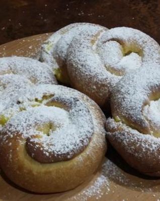 Испанские булочки Ensaimadas