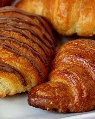 Хрустящие круассаны с шоколадной начинкой