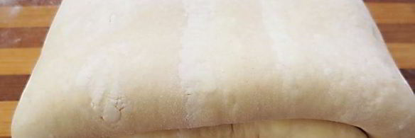 круассаны из домашнего дрожжевого слоеного теста