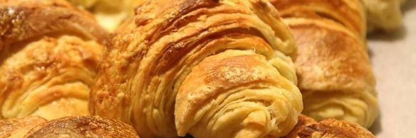 круассаны из слоеного дрожжевого теста