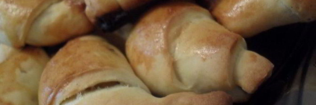 Круассаны с шоколадом